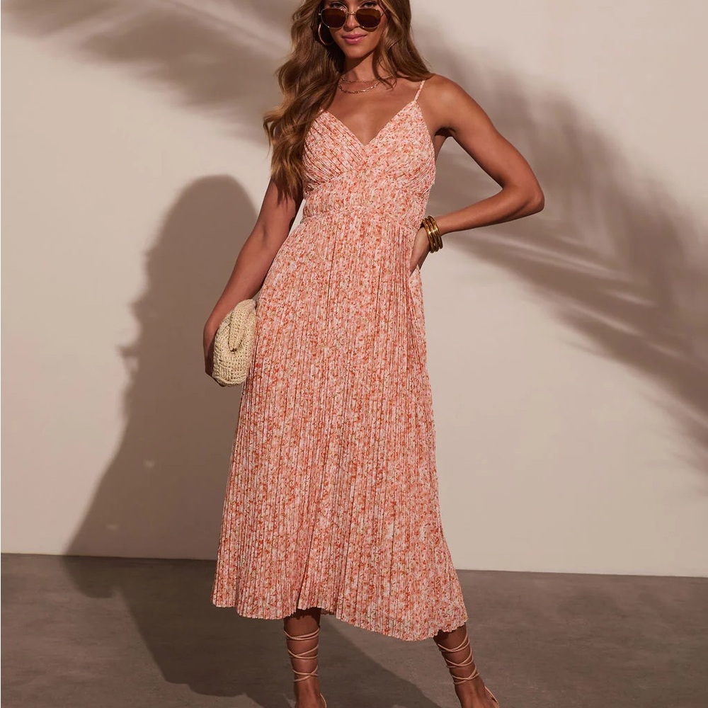 Vici Peach Floral Midi Dress